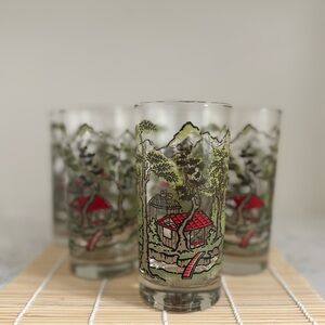 Vintage Libby tumbler with Asian garden design